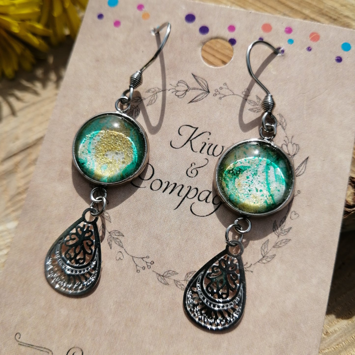 Boucles d'oreilles cabochons 12mm - Acier inoxydable - papier marbré vert et doré , breloque goutte filigrane