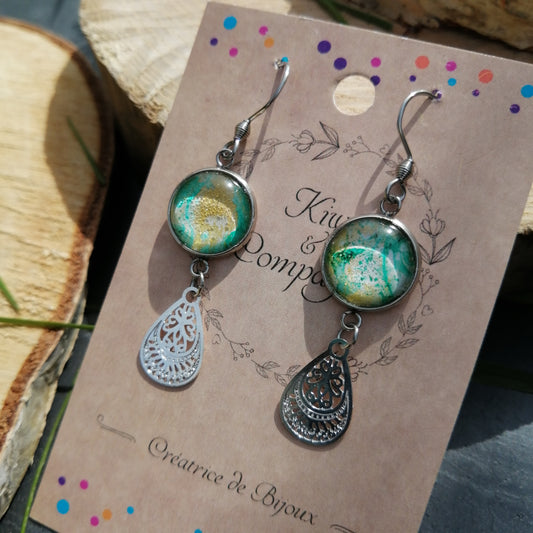 Boucles d'oreilles cabochons 12mm - Acier inoxydable - papier marbré vert et doré , breloque goutte filigrane