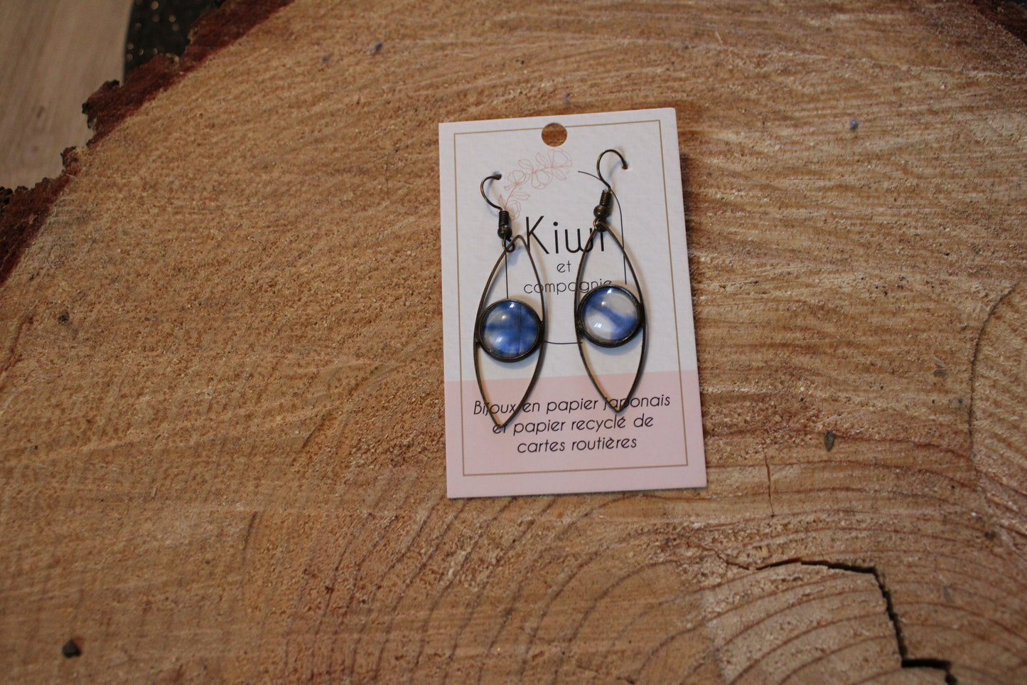 Boucles d'oreilles oeil cabochon 12mm - Bronze - Papier marbré bleu et blanc