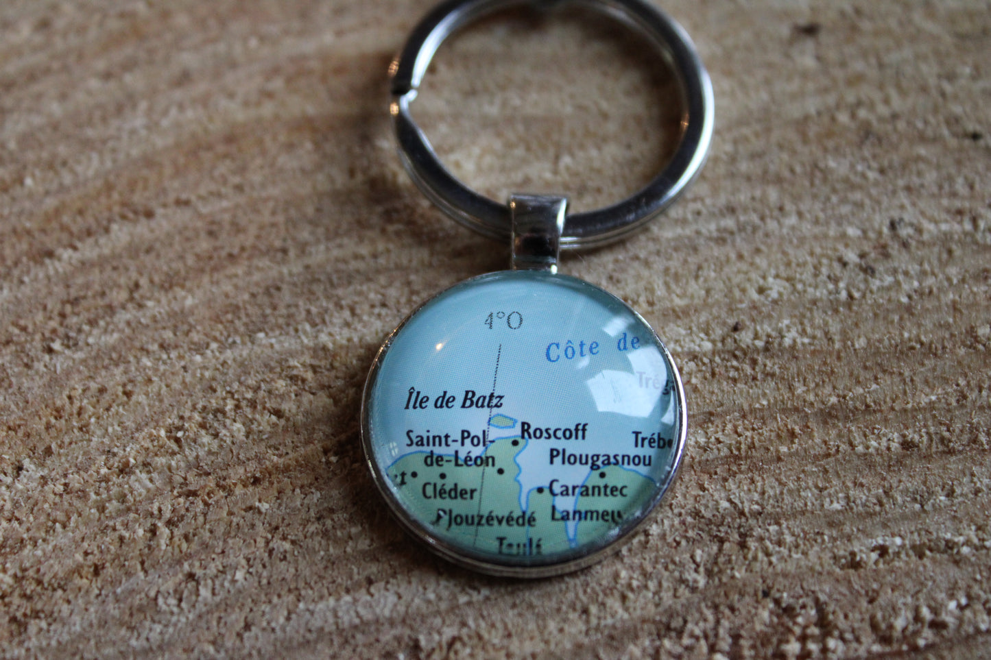 Porte-clefs cabochon 25mm - Recyclage carte routière - Roscoff - Ile de Batz - Saint Pol de Léon... (29 - Finistère - Bzh)