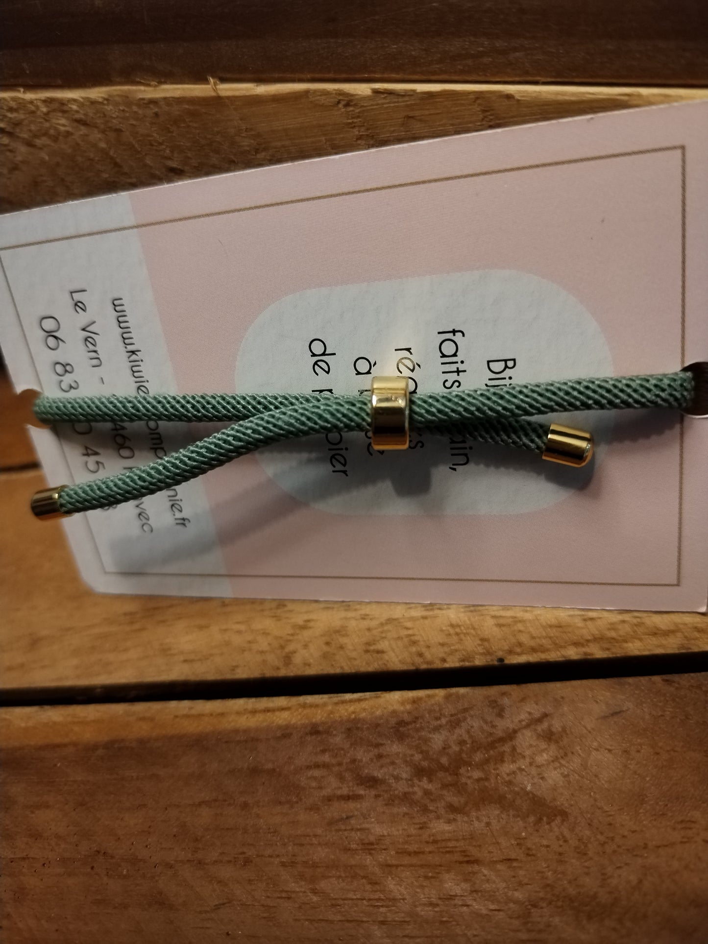 Bracelet réglable en coton kaki  - cabochon coloré jaune corail et vert