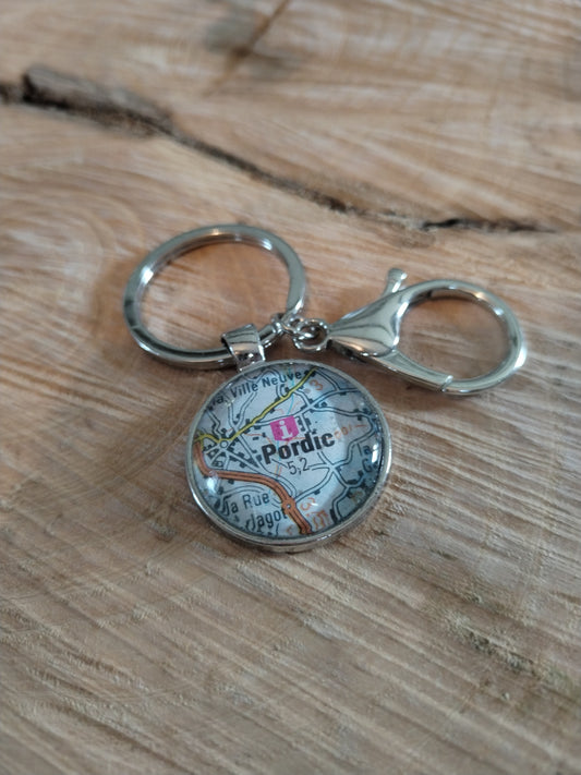 Porte-clefs cabochon 25mm - Recyclage carte routière - Pordic (22)
