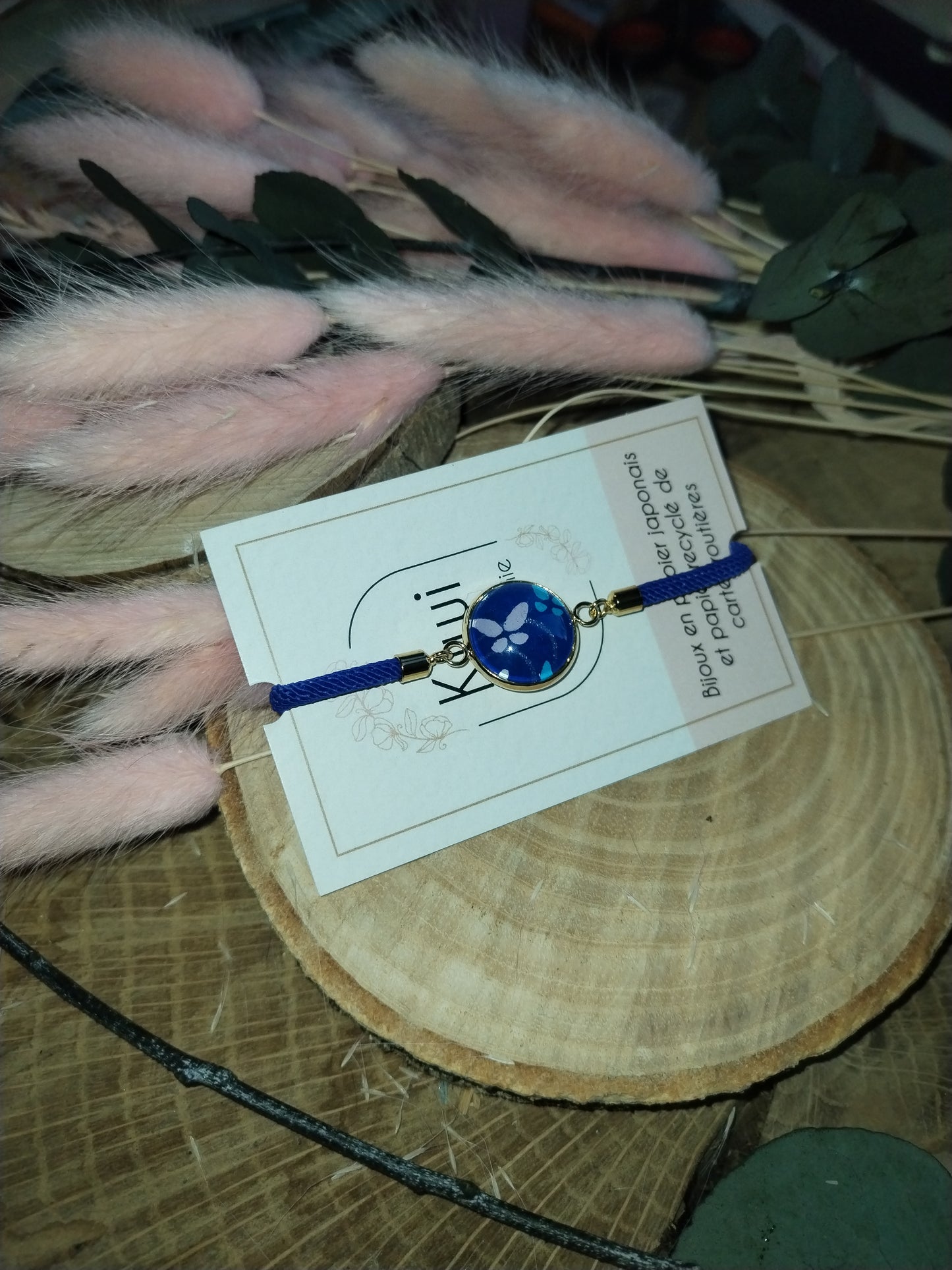 Bracelet réglable en coton bleu- cabochon bleu papillon
