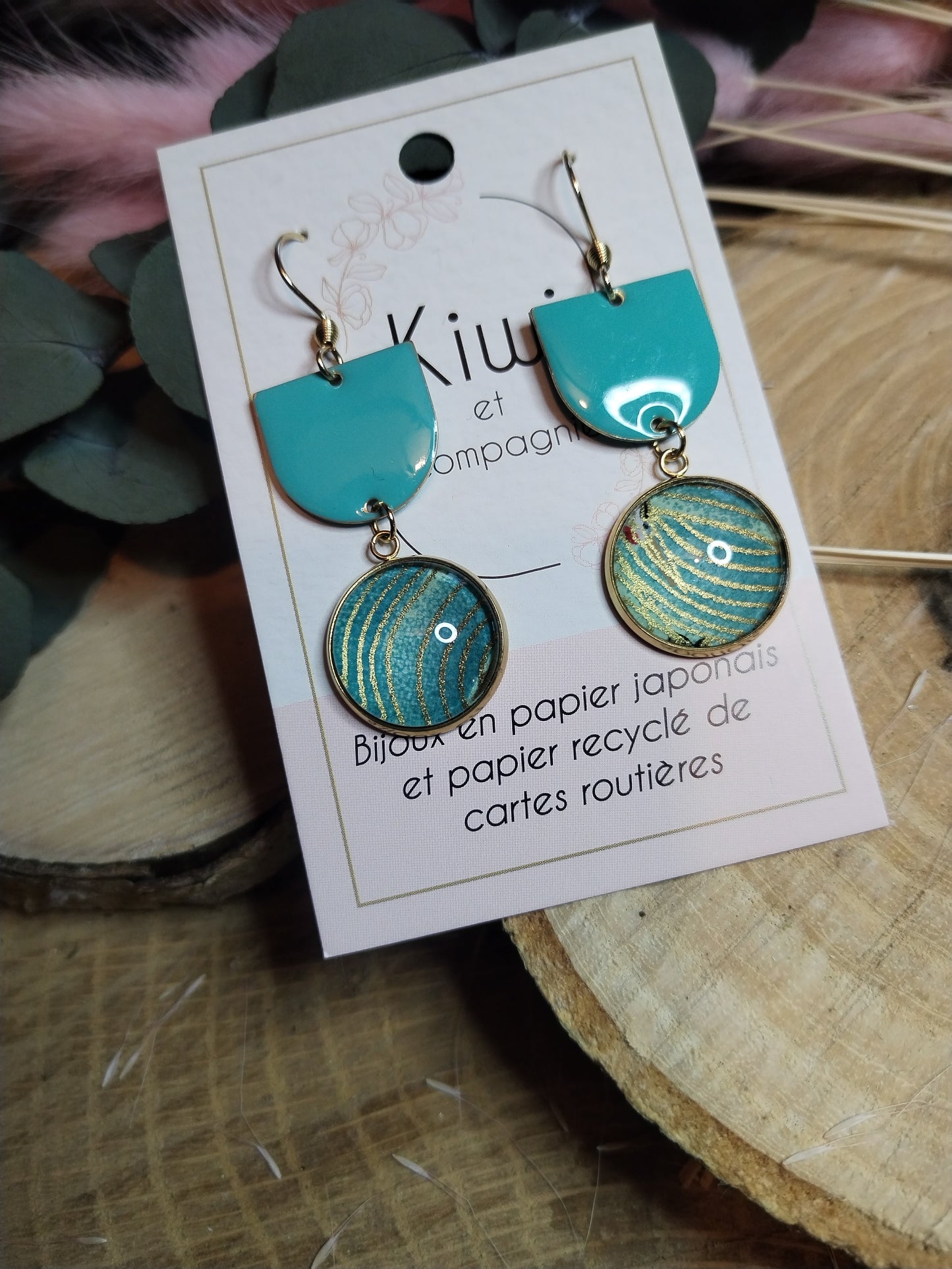 Boucles d'oreille verte sequin emaillé