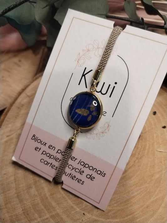 Bracelet réglable en coton beige - cabochon bleu paillon doré