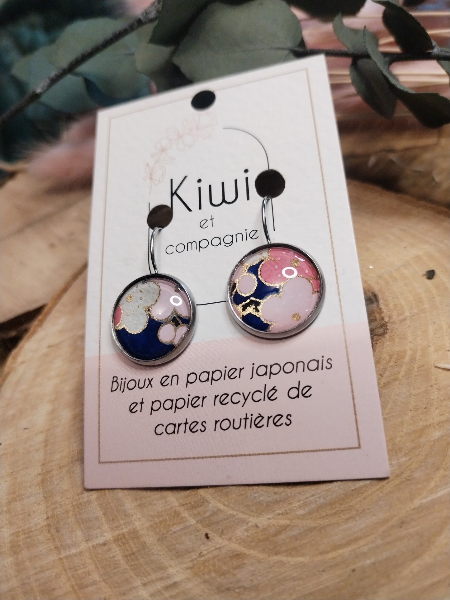 Boucles d'oreilles dormeuses rondes 16 mm- Acier inoxydable bleu et rose