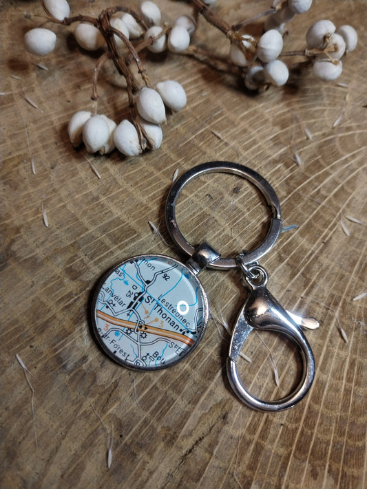 Porte-clefs cabochon 25mm - Recyclage carte routière - Saint Thonan (29 - Finistère - BZH)