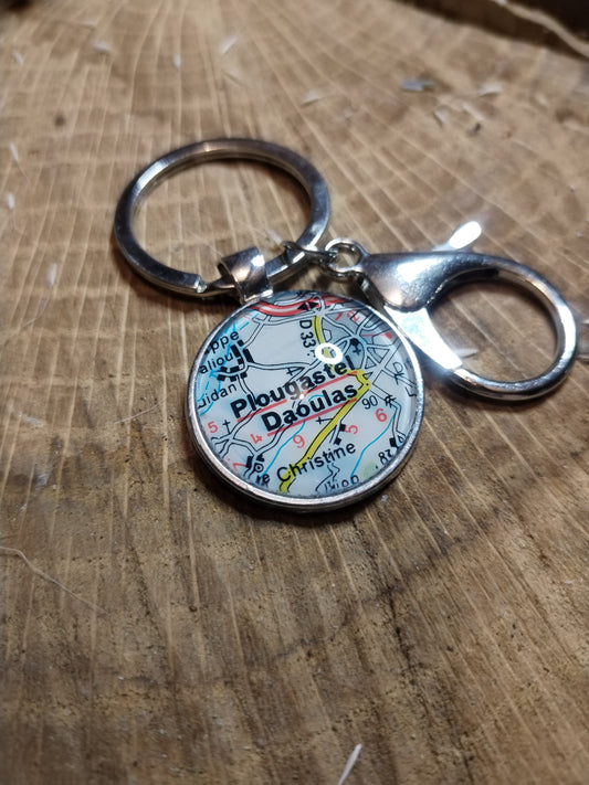 Porte-clefs cabochon 25mm - Recyclage carte routière - Plougastel-Daoulas (29 - Finistère - BZH)