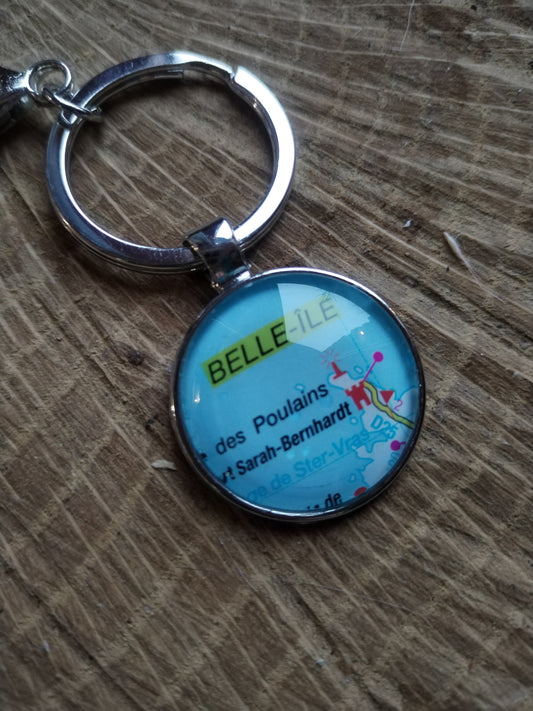 Porte-clefs cabochon 25mm - Recyclage carte routière - Belle-Ile (56 - Morbihan - Bzh)