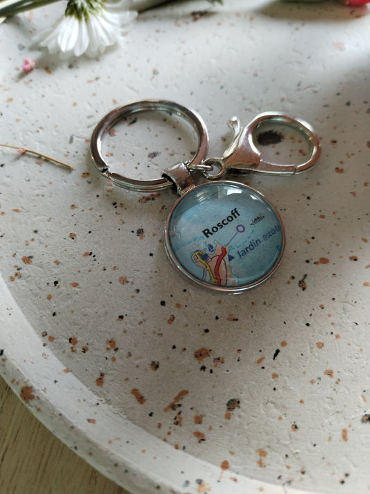 Porte clé ville Roscoff carte routière -recyclage