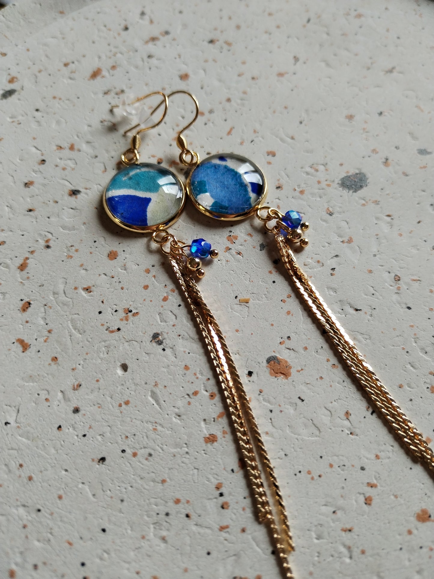 Boucles d'oreilles cabochons ronds 16mm - Acier inoxydable doré - papier japonais bleu