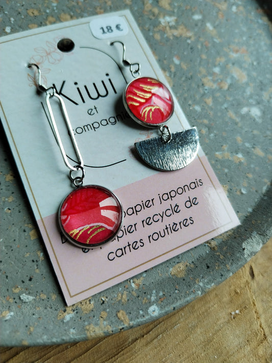 Boucles d'oreilles asymétriques - Cabochons 16mm - Acier inoxydable - rose -rouge