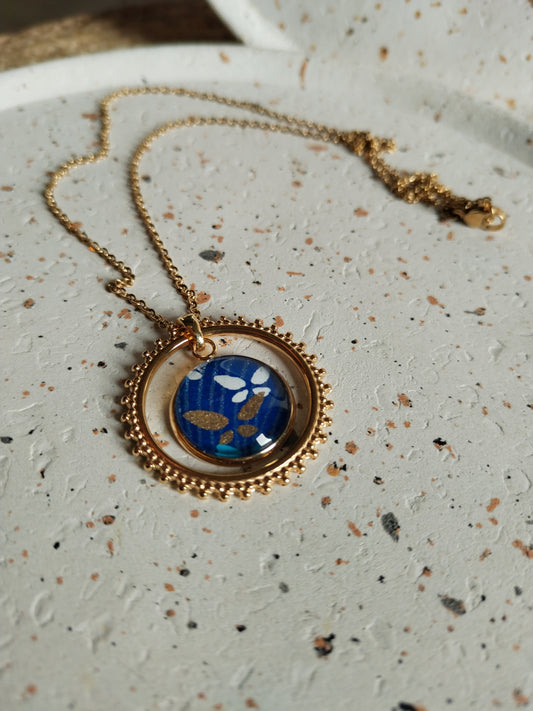 Collier cabochon acier inoxydable doré bleu papillon