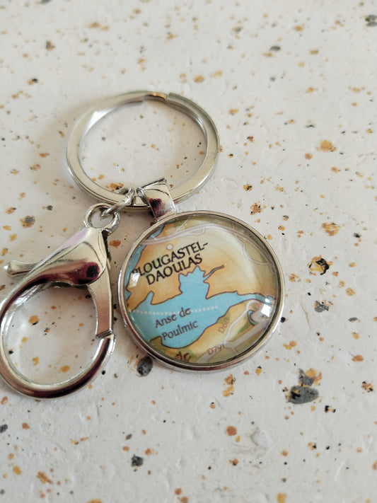 Porte-clé Plougastel– Carte routière recyclée - Souvenir de Bretagne