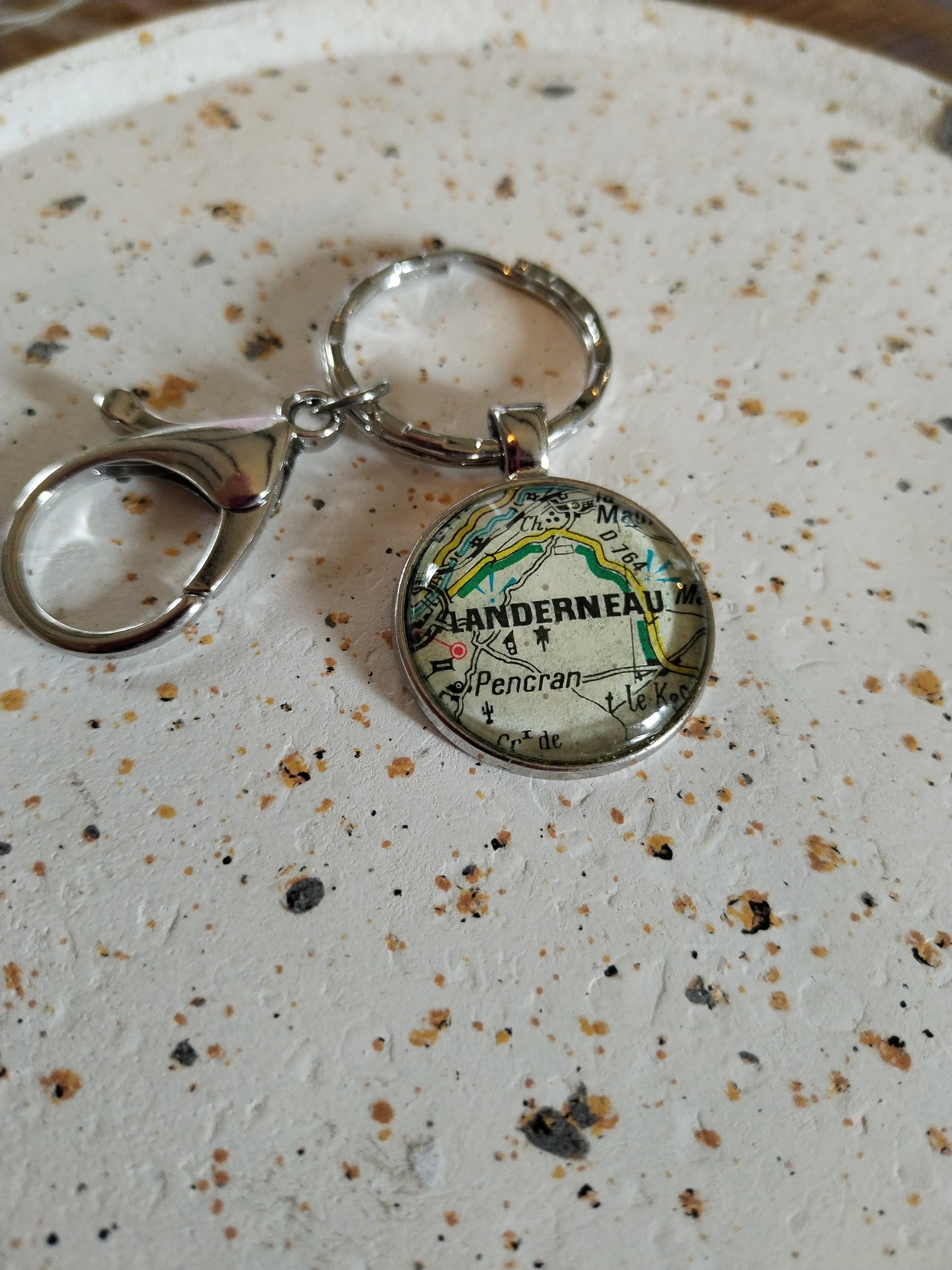 Porte clé recyclage carte routière - Landerneau (29) - Finistère