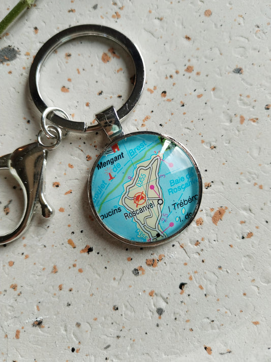 Porte clé ville Roscanvel carte routière -recyclage