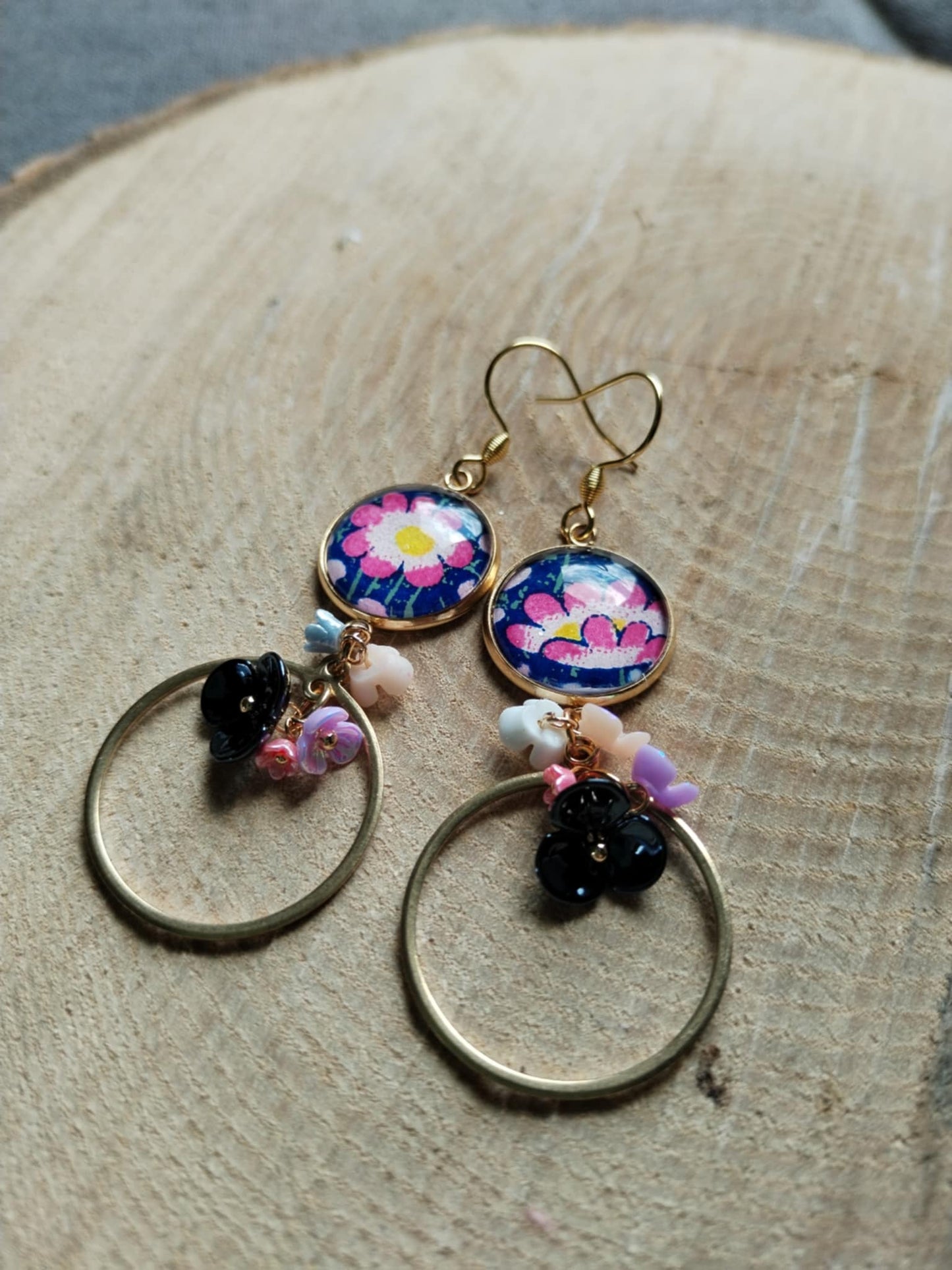 Boucles d'oreilles - Cabochons 16mm - Acier inoxydable - bleu ,pâquerette et perle fleur
