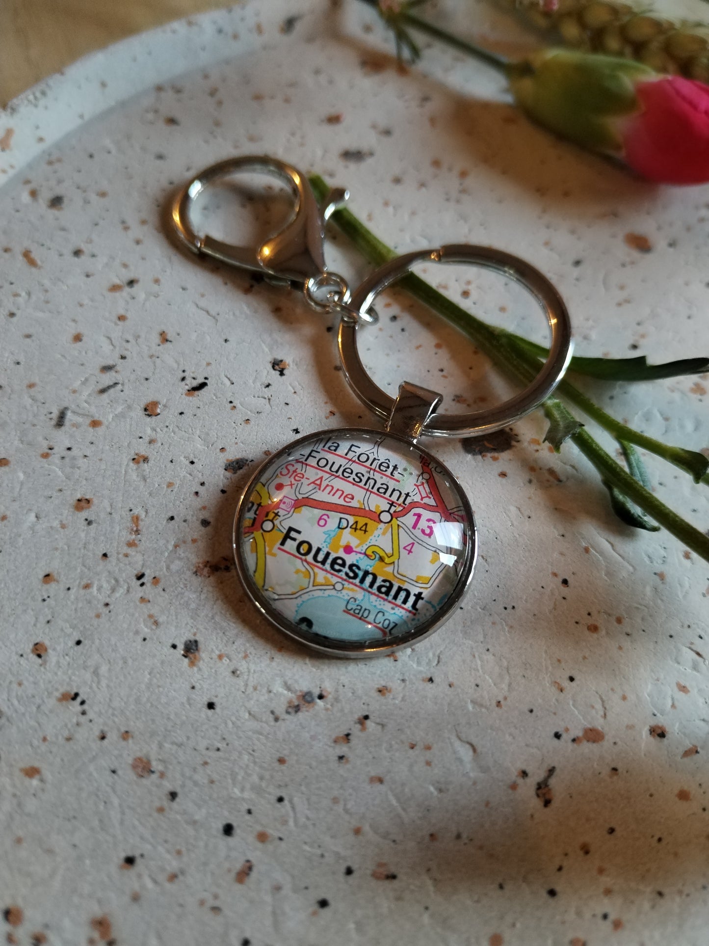 Porte clé ville Fouesnant carte routière -recyclage