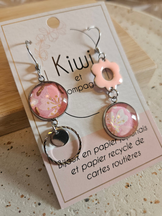 Boucles d'oreilles asymétriques en acier inoxydable– Cabochons 16mm–rose