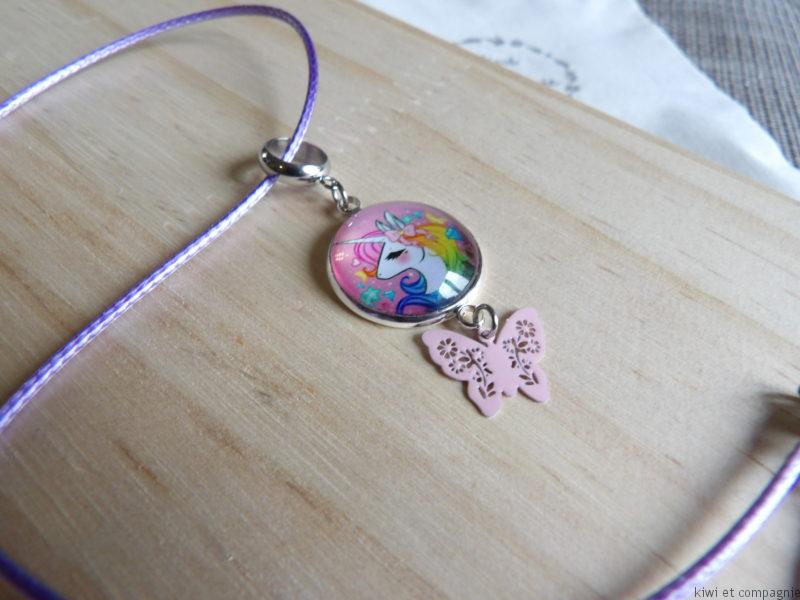 Collier enfant - licorne arc en ciel