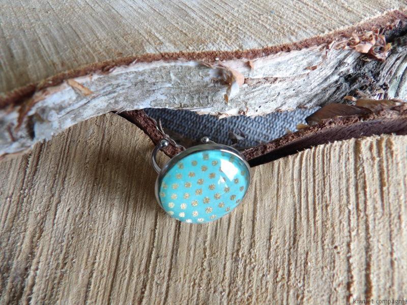 Bague ajustable ronde cabochon 20mm - Métal argenté - turquoise pois doré
