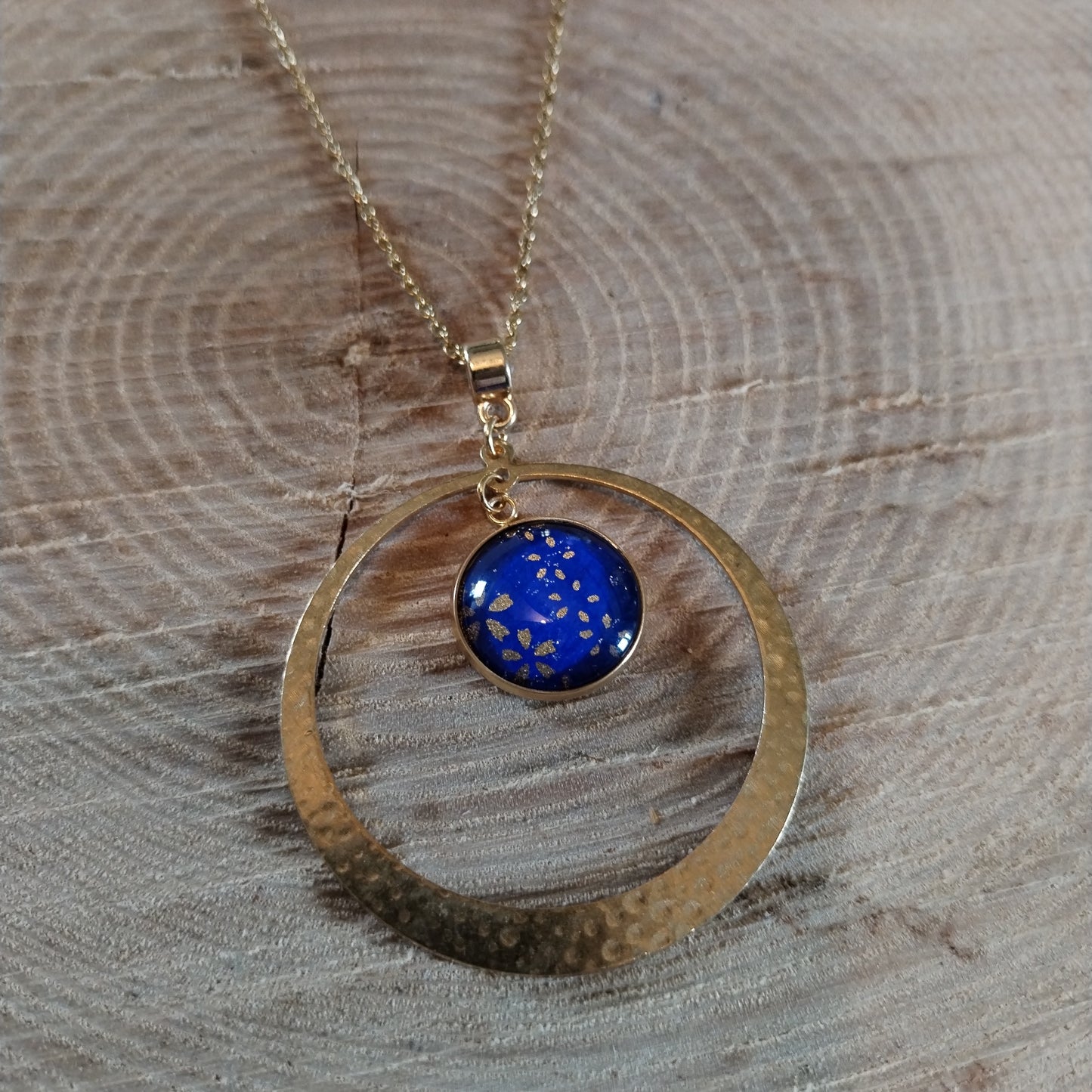 Collier acier doré bleu