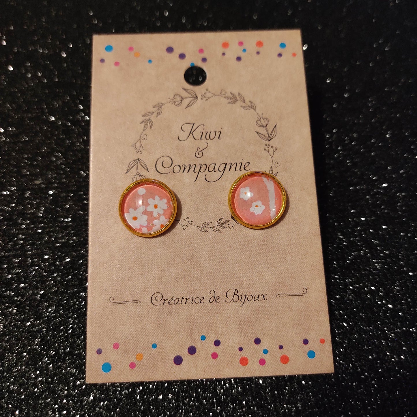 Boucles d'oreilles Puces 12mm - Acier inoxydable doré - Papier japonais fleurs blanches, fond rose