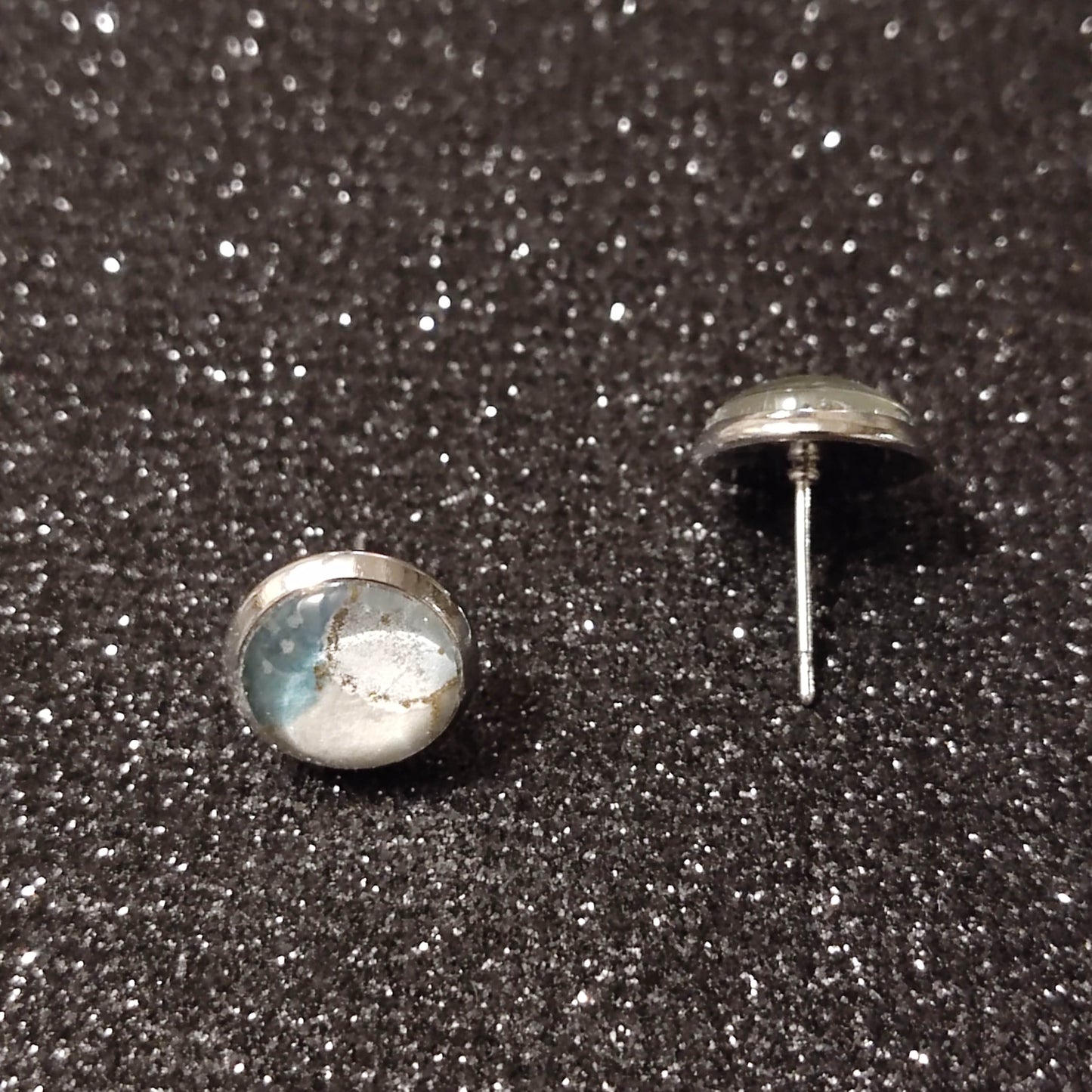Boucles d'oreilles Puces 10mm - Acier inoxydable - Papier japonais fleurs de cerisier bleues et blanches