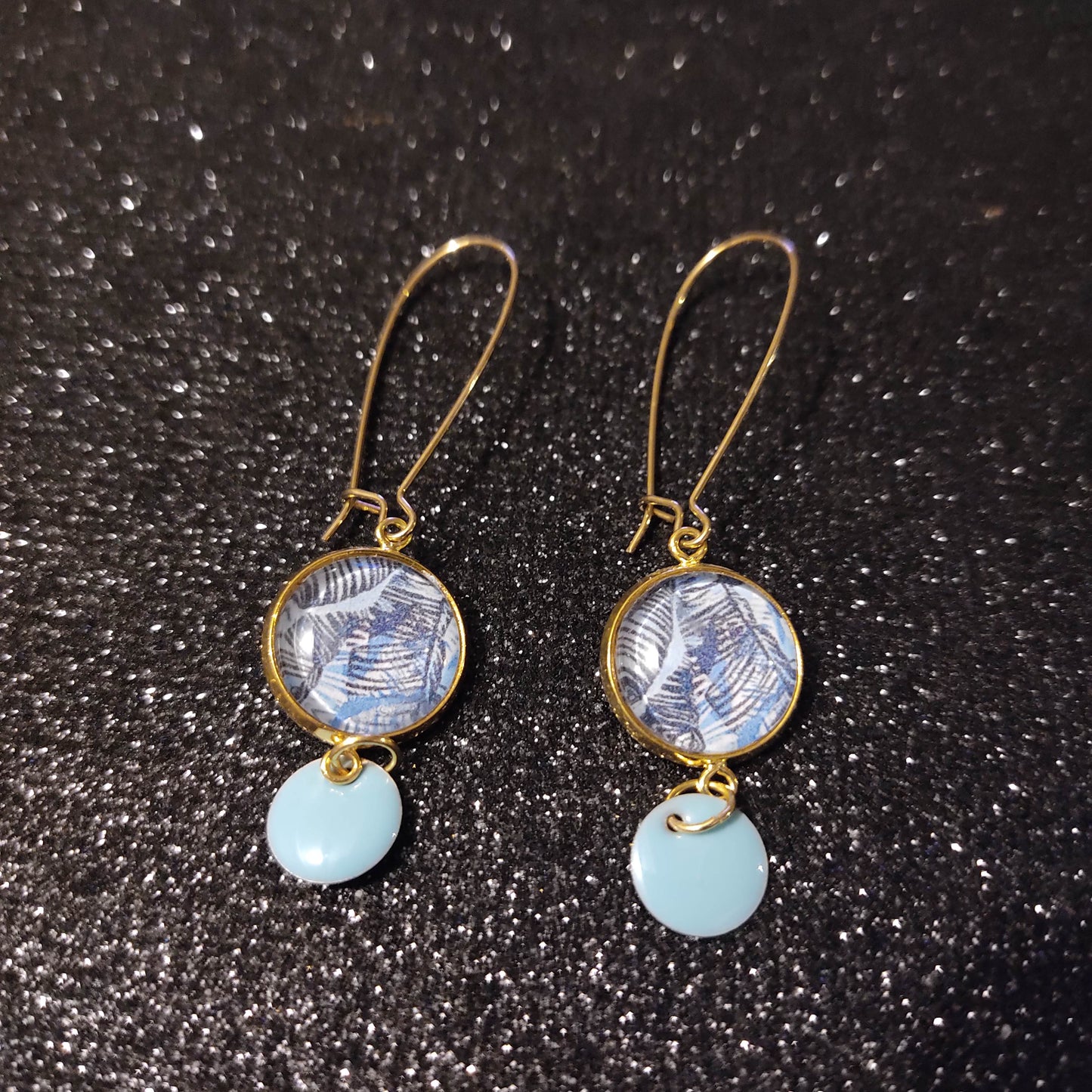 Boucles d'oreilles pendantes crochets fermés - Cabochon rond 12mm - acier inoxydable doré - graphique noir et bleu