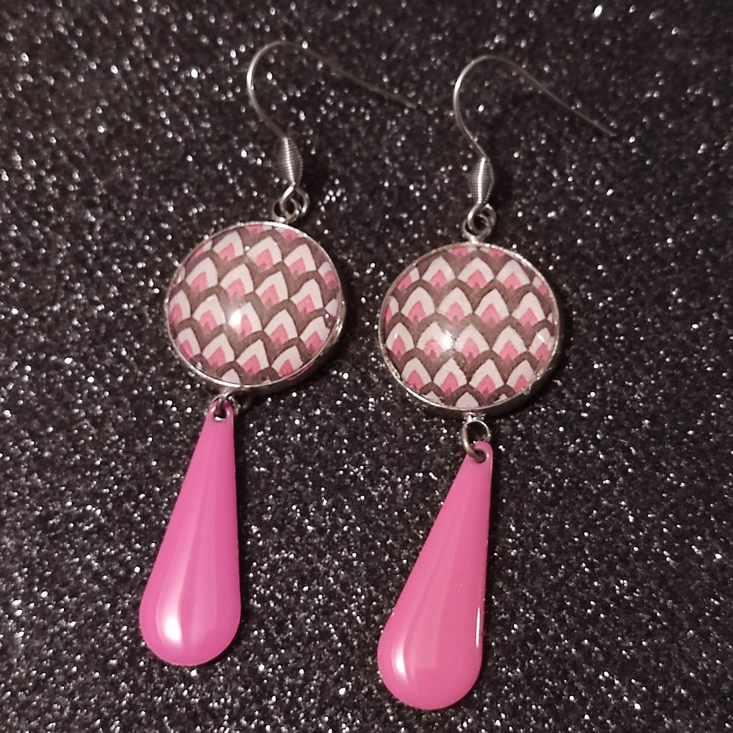 Boucles d'oreilles cabochons ronds 18mm - Acier inoxydable - graphique rose et mauve - sequin rose