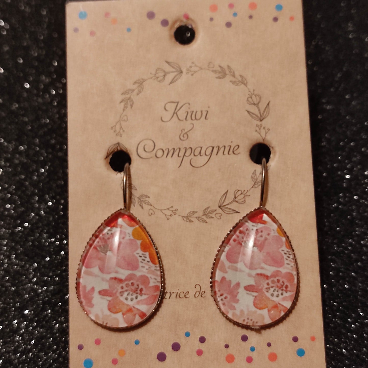 Boucles d'oreilles dormeuses gouttes 18x25mm - Métal argenté - floral rose pastel