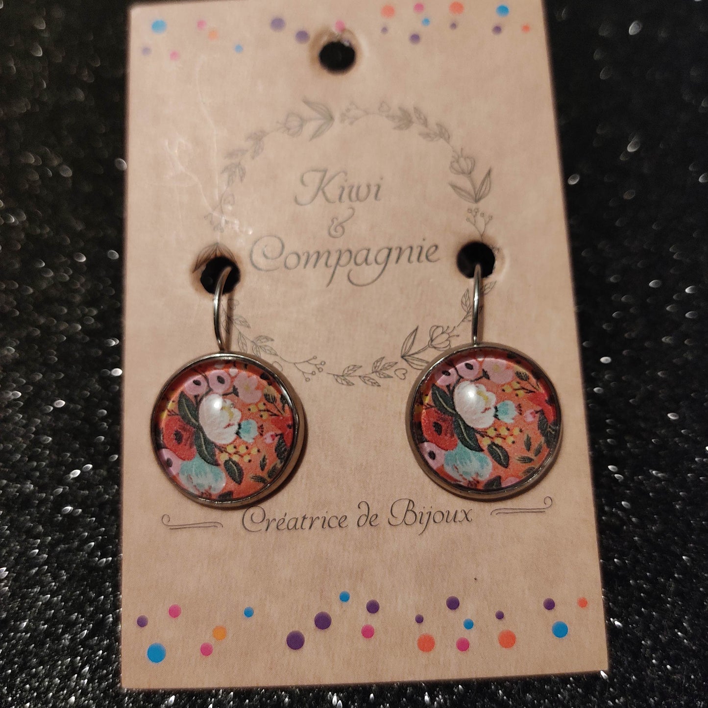Boucles d'oreilles dormeuses rondes 16mm -acier fleurs fond orange fleur vintage