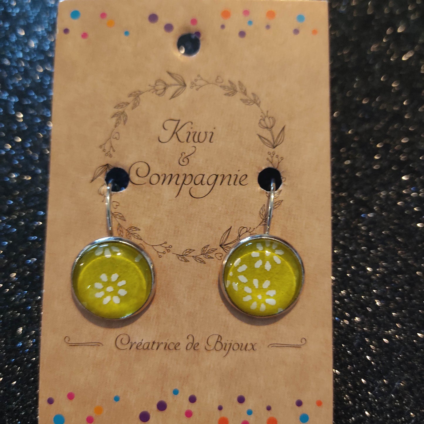 Boucles d'oreilles dormeuses rondes 14mm - Métal argenté - papier japonais floral blanc fond jaune citron