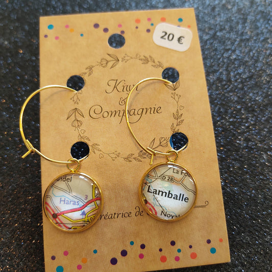 Boucles d'oreilles Créoles 25 mm - cabochons verre 16 mm - recyclage carte routière Lamballe (22) - acier inoxydable doré