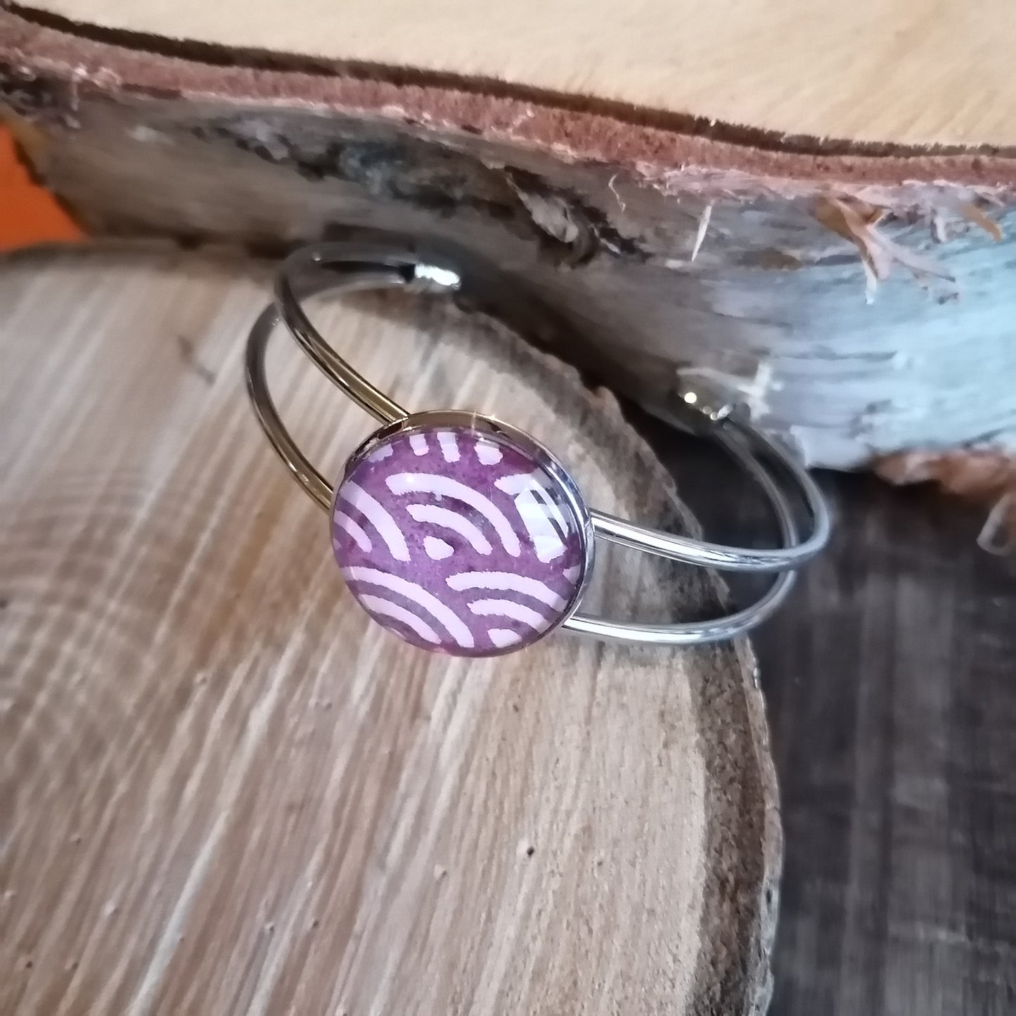 Bracelet manchette - acier inoxydable - graphique blanc et violet