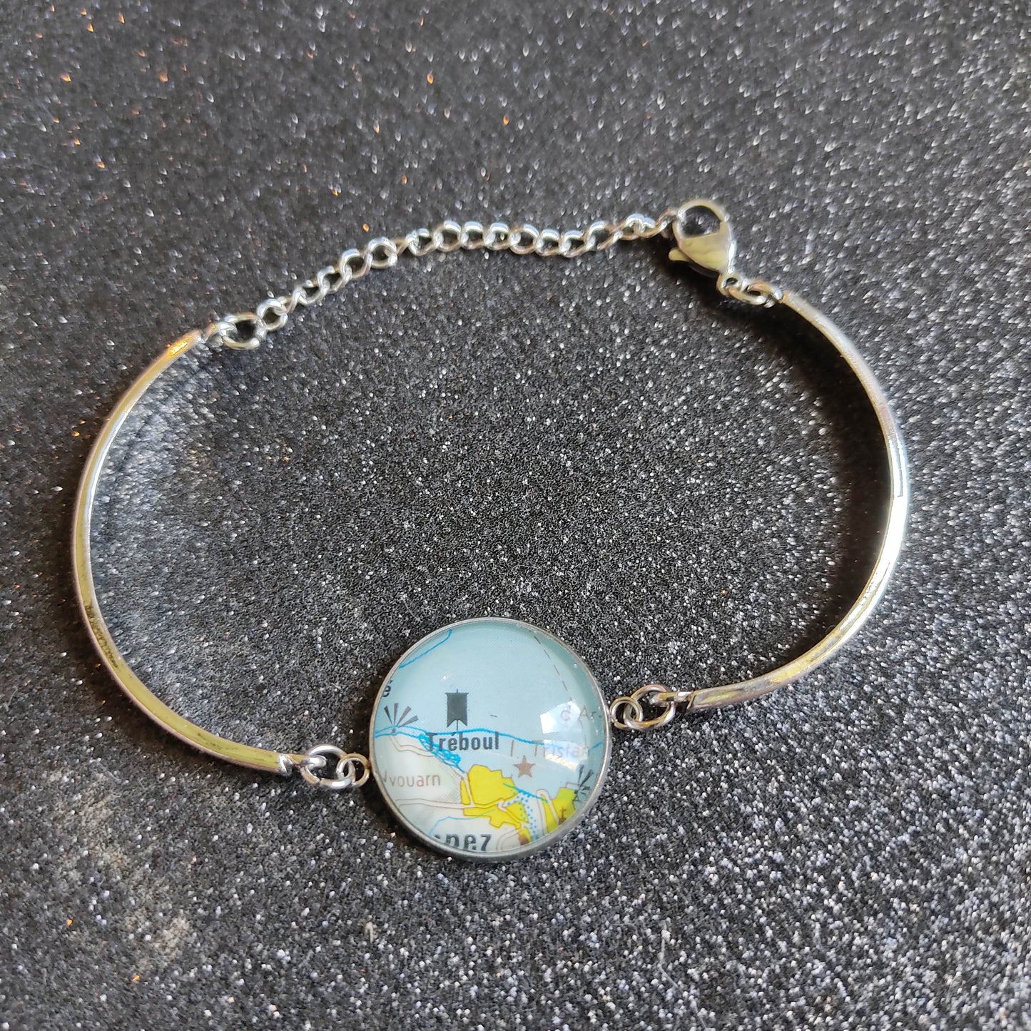 Bracelet rigide acier inoxydable - 20mm - Recyclage carte routière Tréboul (29)