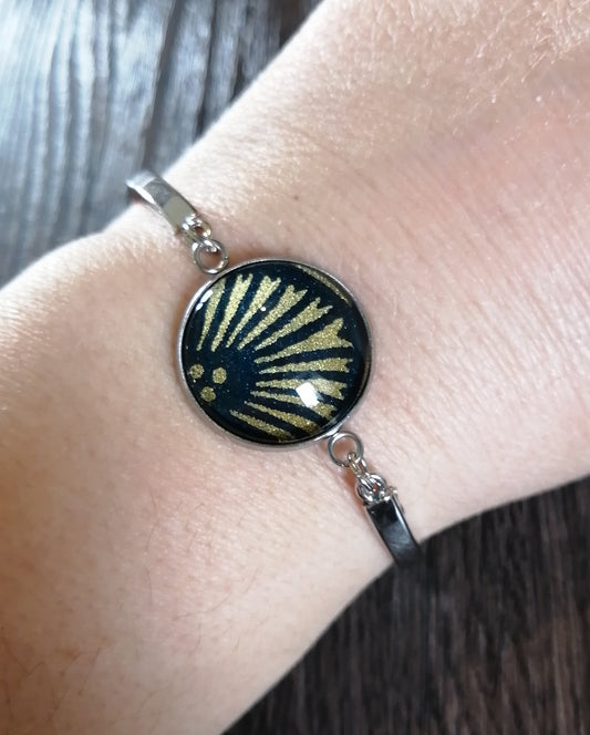 Bracelet rigide acier inoxydable - 20mm - Graphique doré, fond gris ardoise