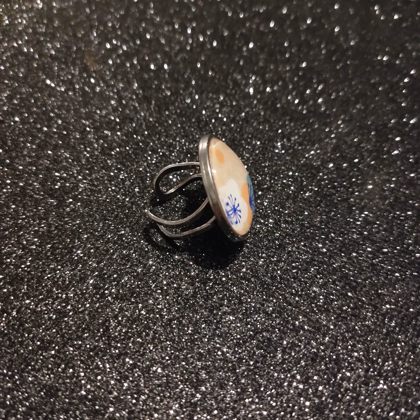 Bague ajustable ronde cabochon 25mm - Métal argenté - papier japonais fleurs de cerisier - rose pale