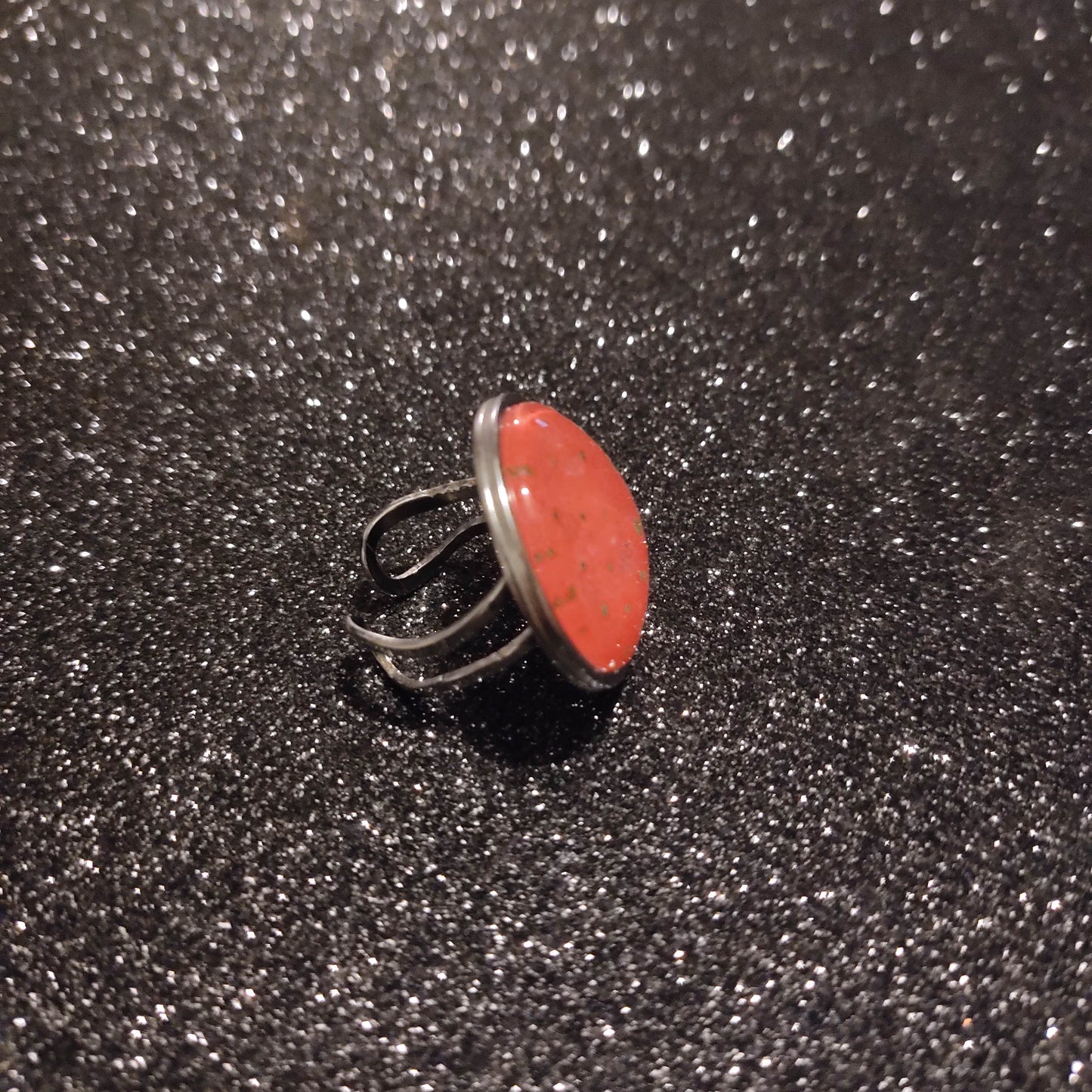 Bague ajustable ronde cabochon 25mm - Métal argenté - papier japonais pois doré et rose