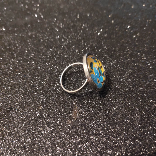 Bague cabochon rond de 20mm - Fleurs et branches - fond taupe