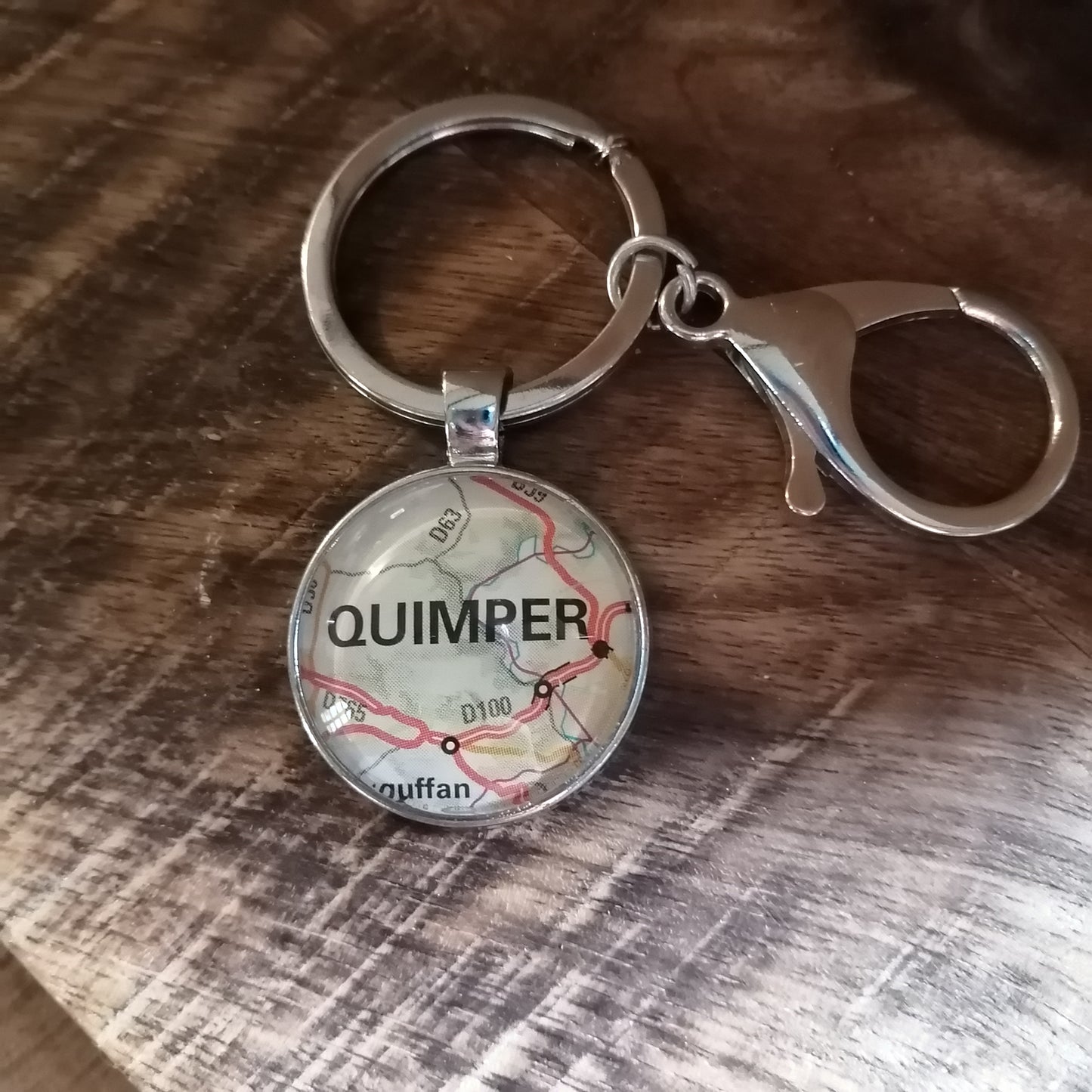 Porte-clefs cabochon 25mm - Recyclage carte routière - Quimper (29)