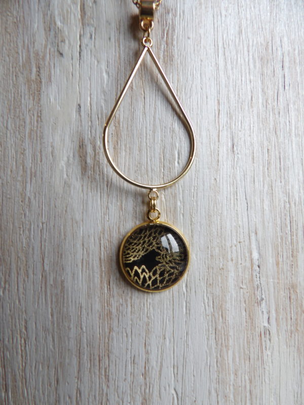 Collier long - acier doré - noir et doré