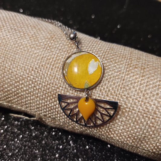 Collier avec sautoir cabochon 20mm en métal argenté - Papier japonais floral couleur moutarde