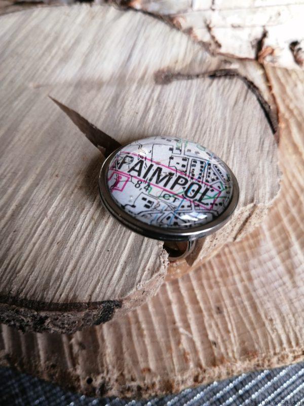 Paimpol (22)- Bague cabochon rond de 25mm - Recyclage carte de randonnée noir et blanc