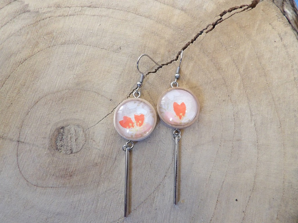 Boucles d'oreilles support bois 20mm avec tube métal - Floral japonais blanc et rose