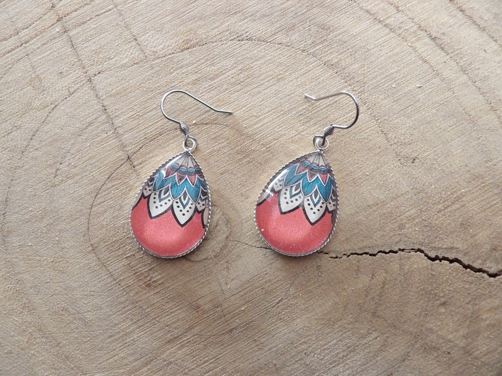 Boucles d'oreilles pendantes goutte 18x25mm - acier - mandala rouge et vert