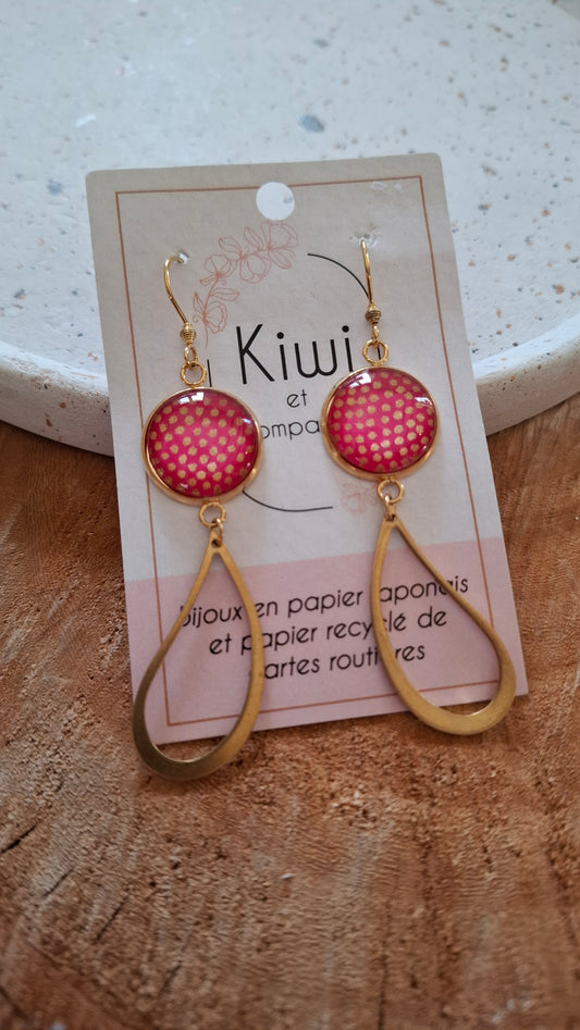 Boucles d'oreilles longues - Cabochons 16mm - Pois dorés, fond rose