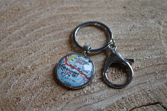 Porte-clefs cabochon 25mm - Recyclage carte routière - Bénodet (29 - Finistère - Bzh)