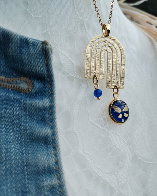 Collier cabochon 16mm en acier inoxydable doré -arc-en-ciel- bleu papillon