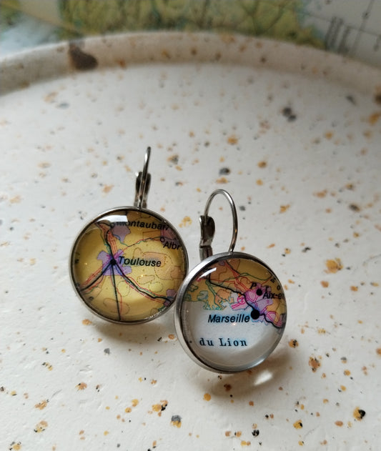 Boucles d'oreilles cabochons   - Acier  - carte routière Marseille-Toulouse